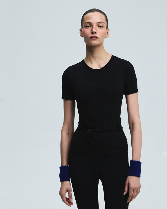 Футболка с завязками