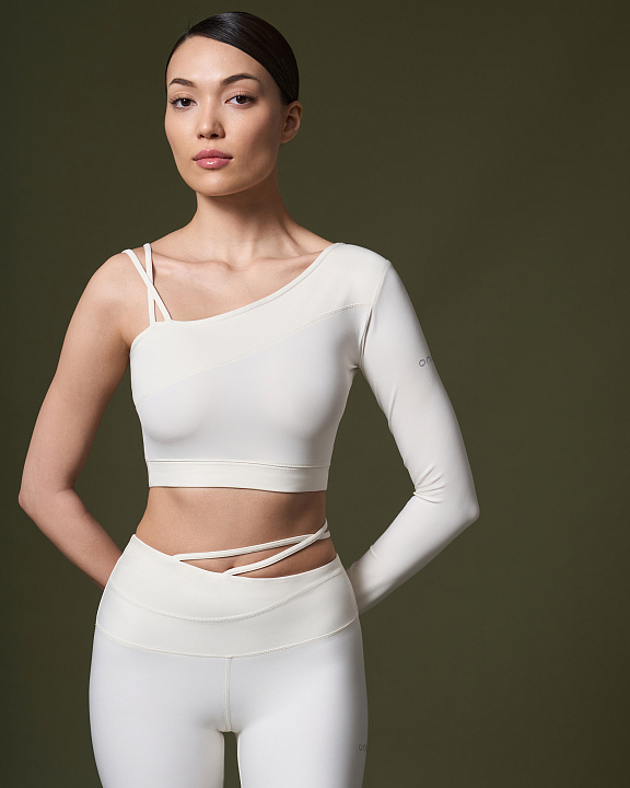 Топ спортивный с длинным рукавом "Hint"