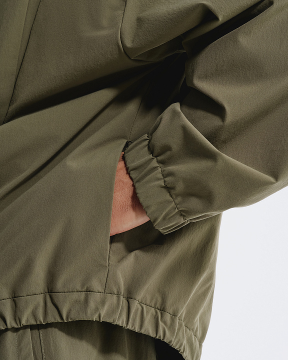 Куртка на магнитах