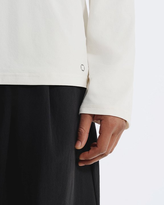 Лонгслив невесомый